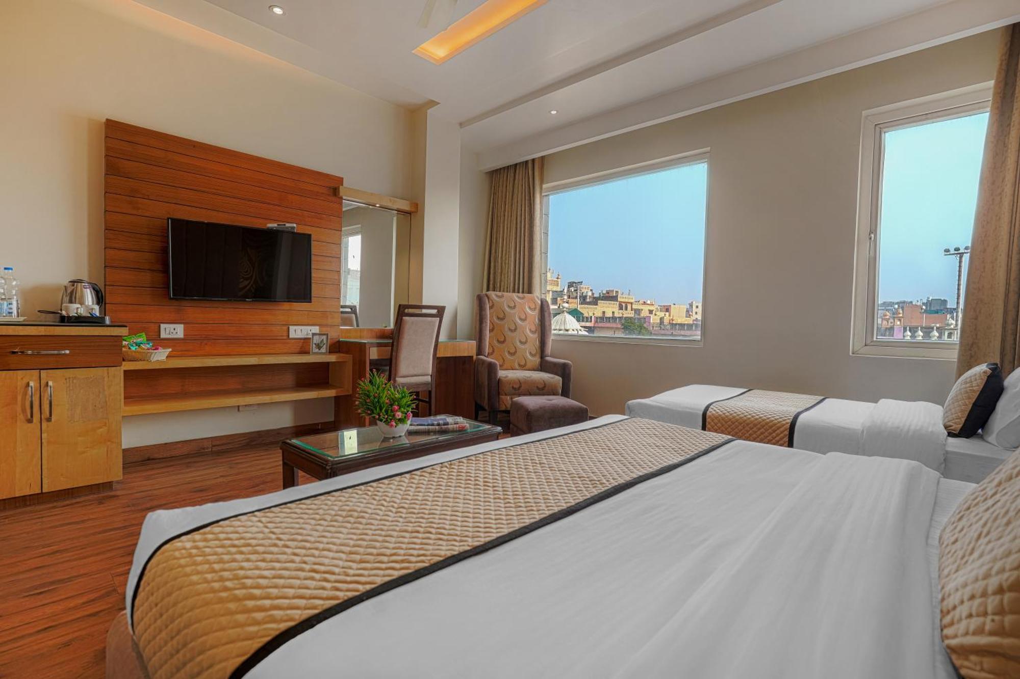 Csjs Inn Hotel 암리차르 외부 사진