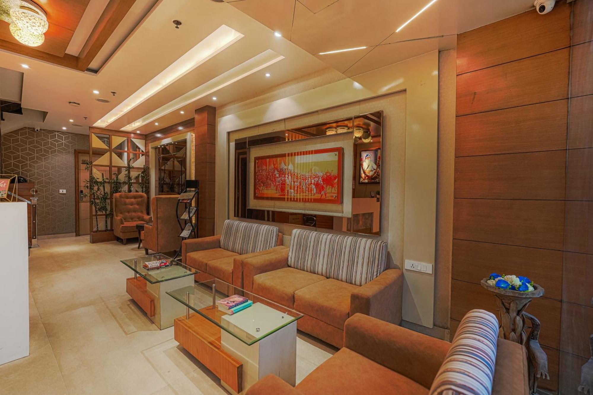 Csjs Inn Hotel 암리차르 외부 사진