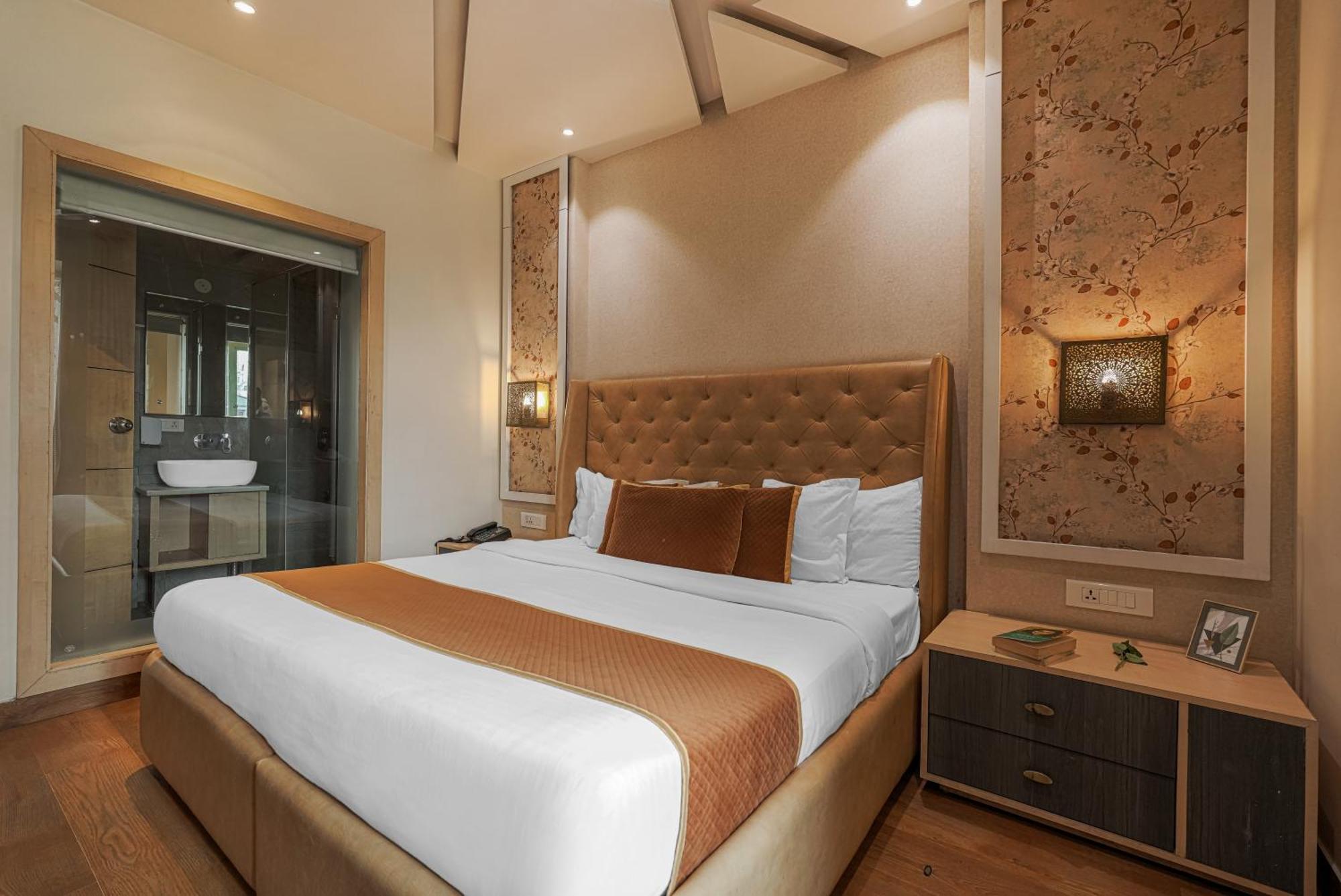 Csjs Inn Hotel 암리차르 외부 사진